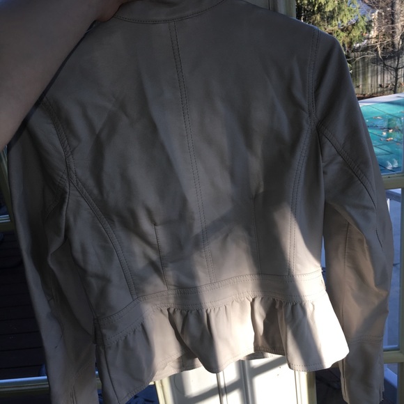 Stunning jacket - Picture 6 of 6